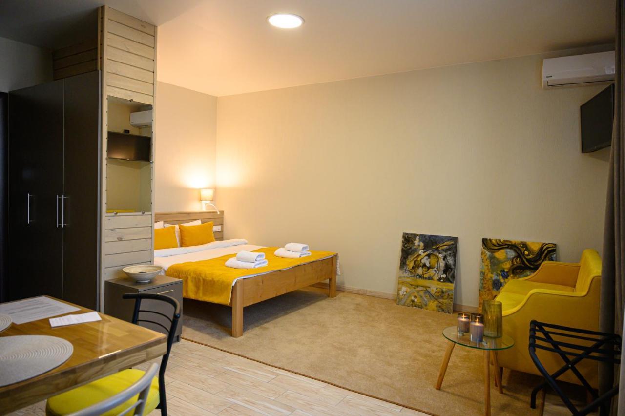Space Apart Hotel Lutsʼk Exterior foto